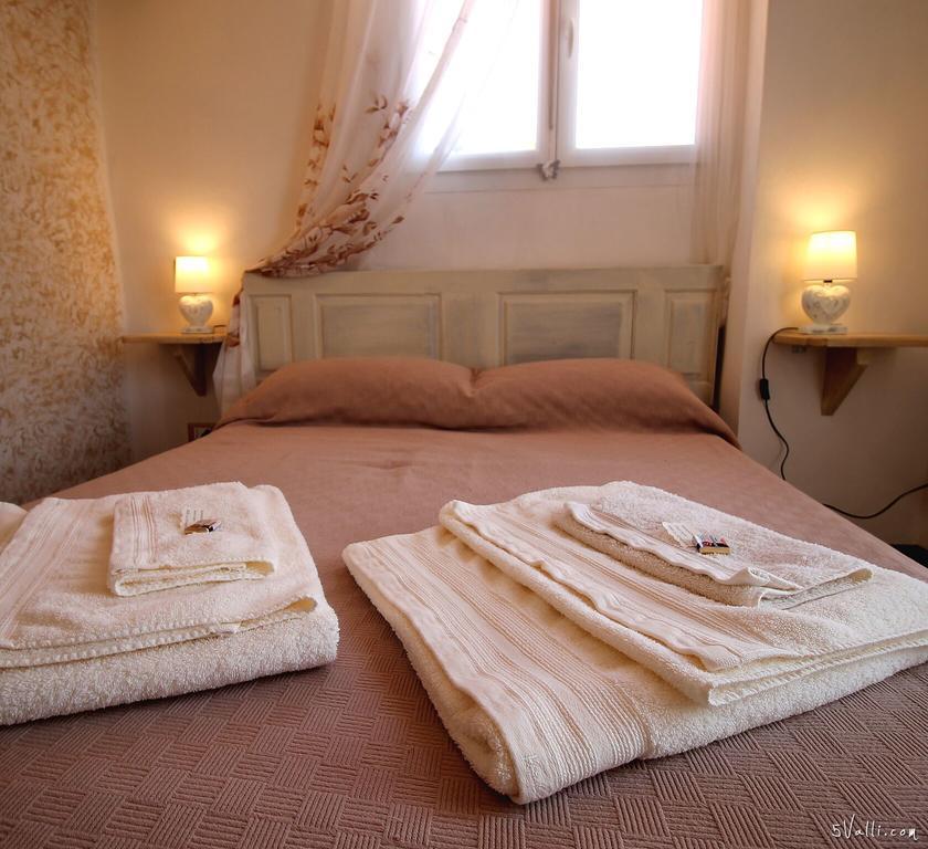 La Stregatta Bed & Breakfast Triora Exterior photo